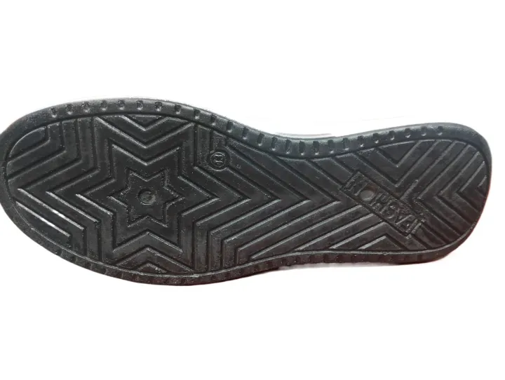 Hig%20Qulaity%20Sports'%20Sneakers%20Men%20Casual%20Shoes%20Men%20Fashion%20Sneakers%20Fly%20knit%20Light%20weight%20Slip-on%20Men%20-%20Image%203