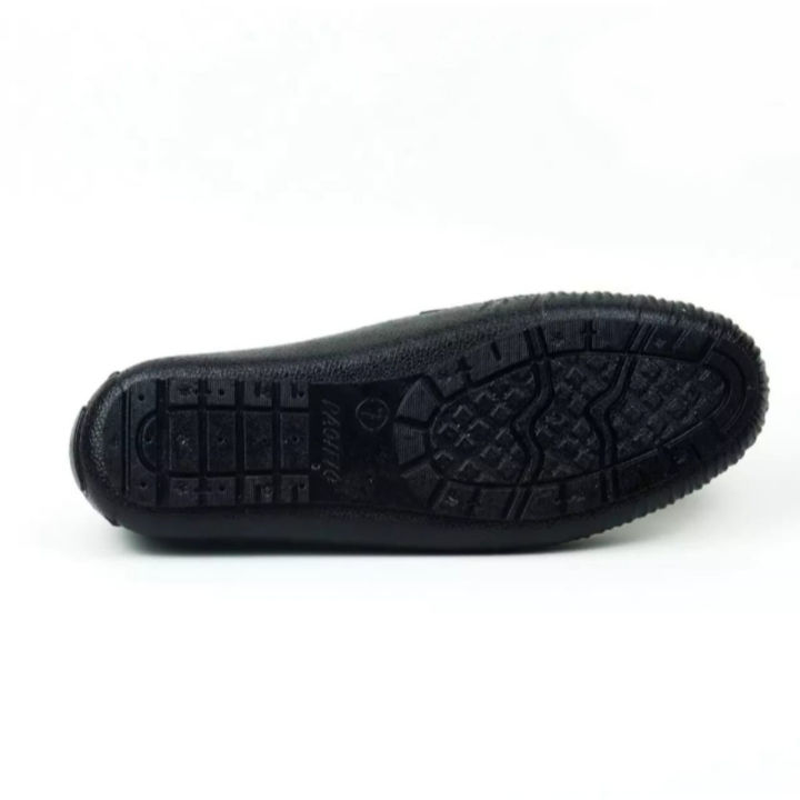 Rubber%20Mixed%20Water%20Proof%20Slip%20On%20Loafer%20Shoes%20For%20Men%20With%20Excellent%20Look%20-%20Image%205