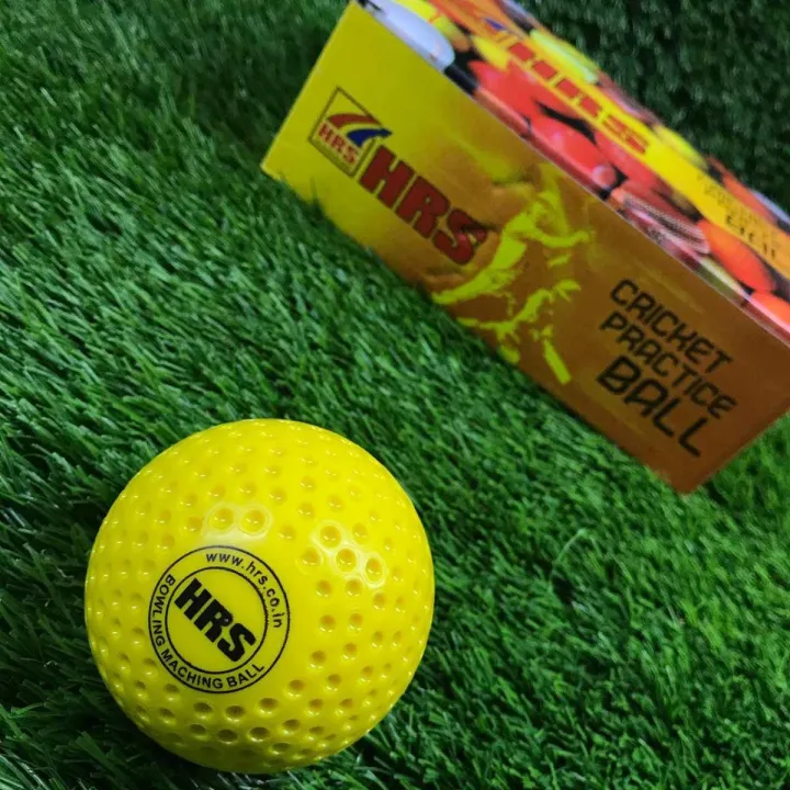 HRS%20Machine%20Cricket%20Ball%20-%20Single%20Pcs%20-%20Image%203