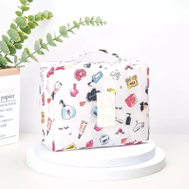 Waterproof%20Multifunctional%20Makeup%20Organizer%20Bag%20for%20Girls%20-%20Large%20Capacity%20Portable%20Cosmetic%20Bag%20for%20Female%20-%20Travel%20Make%20up%20Bags%20and%20Organizers%20for%20Women%20New%20Collection%20-%20Image%205