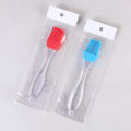 1Pcs Silicone Oil Brush - Kitchen BBQ Grill Baking Cooking Silicone Basting Pastry Brush - Multicolor. 