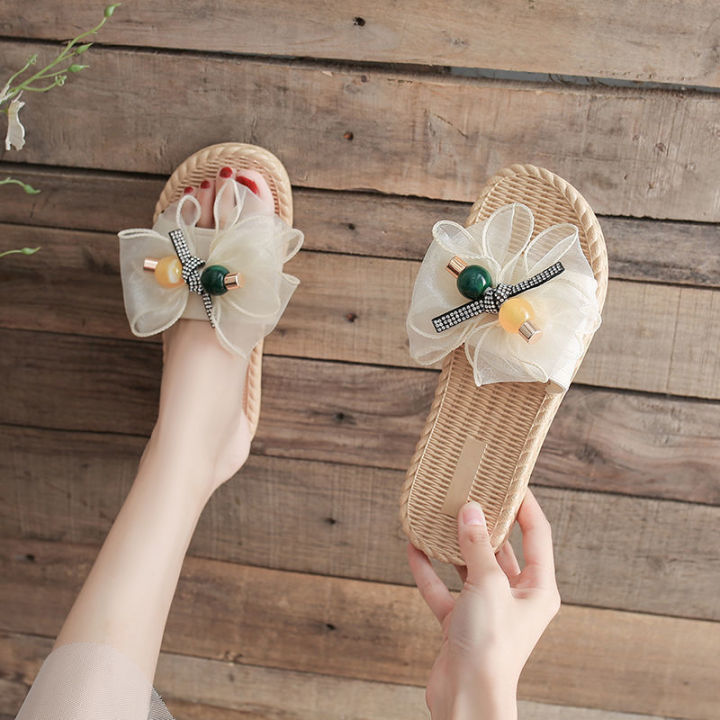 Soft%20sole%20non-slip%20wear%20sweet%20girl%20sandals%202024%20new%20summer%20bow%20flat%20fashion%20and%20versatile%20beach%20shoes%20-%20Image%208