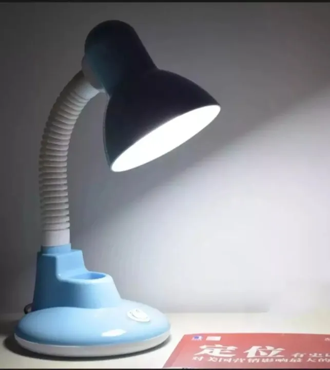 Table%20Lamp%20For%20study%20With%20Light%20-%20Lamp%20-%20Image%204
