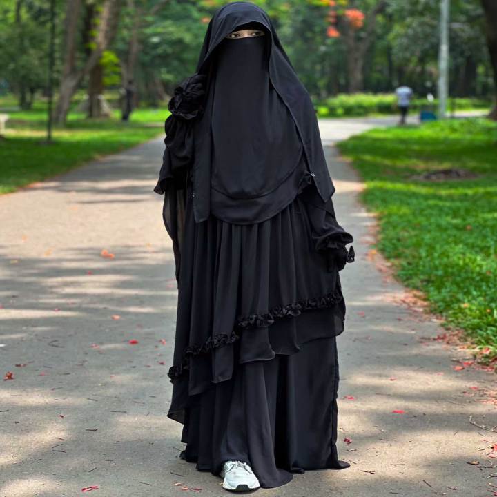 Exclusive%20stylish%20Full%20Sunnati%20Mohuya%205%20Borkha%20Set,%20Dubai%20Charry%20Fabric,%20For%20Muslim%20Women%20-%20Image%202