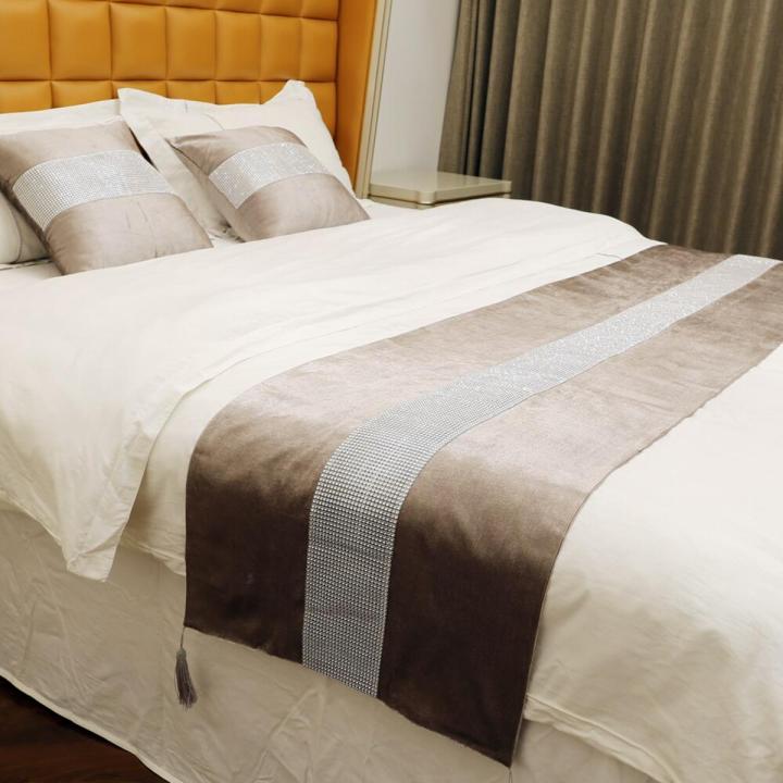 50X180cm Diamond Flannel Bedspread Bed Runners Velvet Wavy Pattern Double-faced Throw Runners Home Hotel Decoration Bed Flag