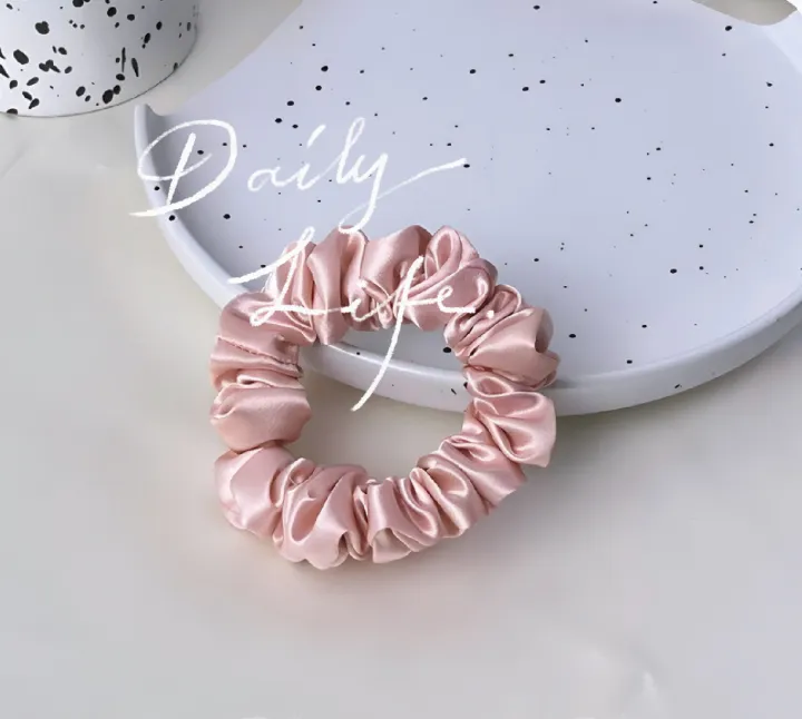 Woman%20Fashion%20Scrunchies%20Silk%20Hair%20Ties%20-Girls%20Ponytail%20Holders%20Rubber%20Band%20Elastic%20Hairband%20Hair%20Accessories%20-%20Image%202