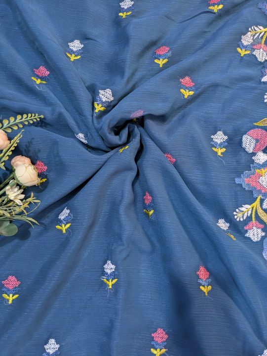 Navy%20blue%20color%20Indian%20white%20gold%20Georgette%20embroidery%20saree%20-%20Image%208