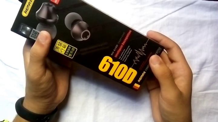 Remax%20Rm%20610D%20In-Ear%20Headphone%20-%20Headphone%20-%20Ear%20Phone%20-%20Image%202