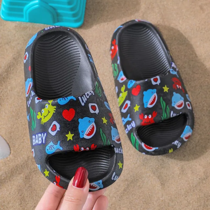 Cute%20Toddler%20Shoes%20Children's%20Slippers%20Soft%20Cartoon%20Slippers%20Bottom%20Non-slip%20Baby%20Slippers%20In%20Summer%20Bathroom%20Girls'%20Child%20Shoe%20-%20Image%204