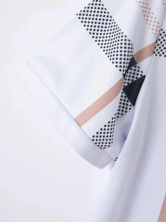 Amazon's%20new%20cross-border%20men's%20casual%20POLO%20t-shirt%20printed%20with%20V-neck%20button%20stripes%20in%20front%20pocket%20-%20Image%205