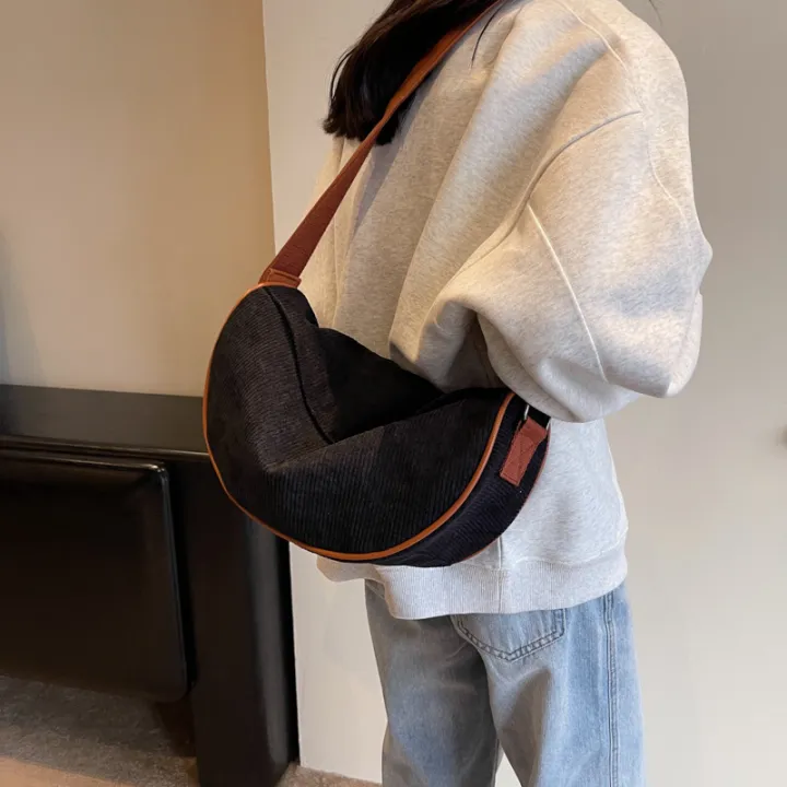 etro%20crossbo%20bag,%20underarm%20dumpling%20bag,%20female%20nhe,%20one%20shoulder%20handbag,%20lantern%20core%20elet%20bag,%20canas%20bag%20-%20Image%203