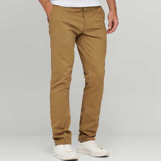 Men%E2%80%99s%20Smart%20Shape%20Beige%20Color%20Gabardine%20Pant%20-%20Image%204