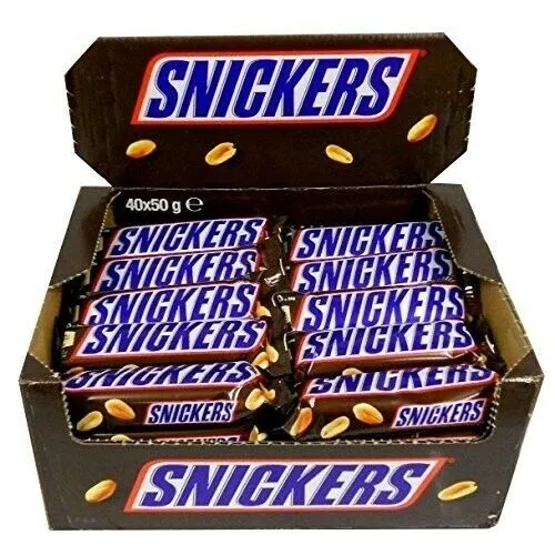 Snickers%20Chocolate%20Bar%20-%20Box%20of%2024%20(50g%20each)%20-%20Image%203