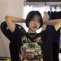 MAIKAO American Retro Fun Monogram Print Short Sleeve T-Shirt Women's Couple's Trendy Loose Casual Street Top.