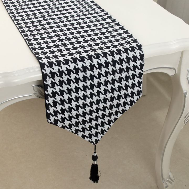 Wholesale%20new%20chenille%20jacquard%20table%20runner%20houndstooth%20versatile%20bed%20towel%20home%20decoration%20tablecloth%20tablecloth%20-%20Image%206