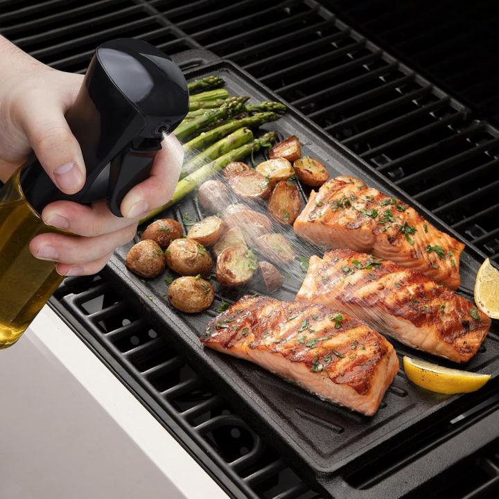 2-in-1%20Glass%20Oil%20Sprayer%20&%20Dispenser%20Bottle%20for%20Healthy%20Air%20Fryer%20Cooking,%20BBQ,%20and%20Salad%20Dressing%20%7C%20Non-Aerosol%20Mister%20Spritzer%20with%20Portion%20Control,%20Leakproof%20BPA-Free%20Food-Grade%20Plastic%20for%20Baking%20&%20Grilling%20%7C%20Perfect%20Kitchen%20Tool%20for%20Olive%20Oil%20etc.%20-%20Image%207