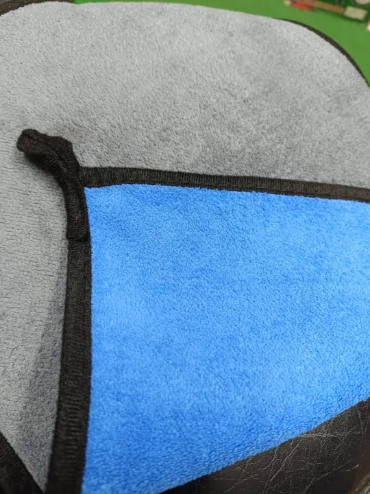 Bike%20Or%20Car%20Microfiber%20Towel%20For%20Best%20Cleaning%20And%20Best%20Towel%2012*15%20-%20Image%204