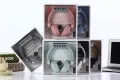 Elmcoei brand plug-in headphones EV10. 