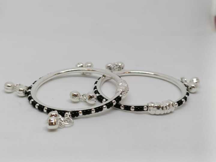 Rajasthani%20Design%20Baby%20bangle%201%20Pair%20-%20Image%202