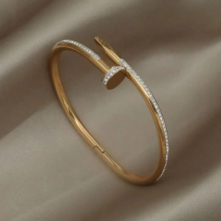 Classic%20Stainless%20Steel%20Unique%20Charm%20Bracelet%20for%20Women%20Roman%20Crystal%20Bracelets%20Rust-proof%20Wrist%20Jewelry%20Gift%20Party%20-%20Image%204