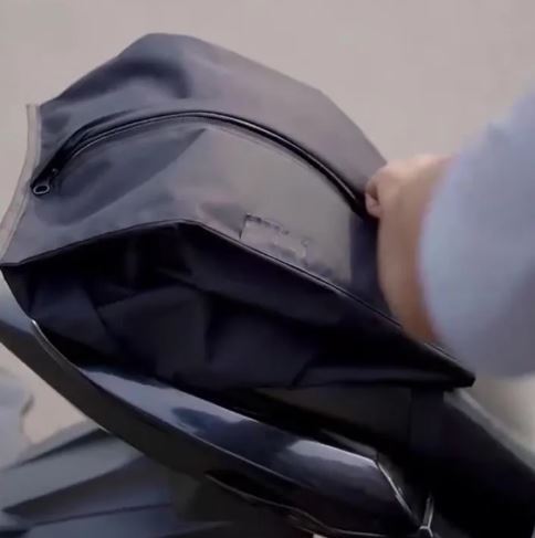 Motorcycle%20Helmet%20Bag%20Dustproof%20Helmet%20Storage%20Bag%20Wear-Resistant%20Storage%20Pouch%20Sundries%20Bag%20Helmet%20Bag%20-%20Image%206