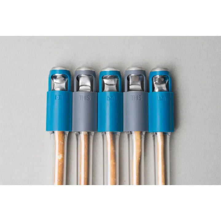 Miswak%20Cutter%20Case%20-%20THIS%20Toothbrush%20-%20Miswaak%20Products%20-%20Image%202