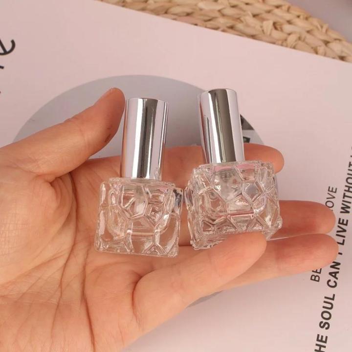 Mini%20Transparent%20Glass%20Perfume%20Spray%20Bottle%20Clear%20Glass%20Makeup%20Sub-Bottling%20Sample%20Bottle%20For%20Cosmetic%20Travel%20Portable%20-%20Image%203
