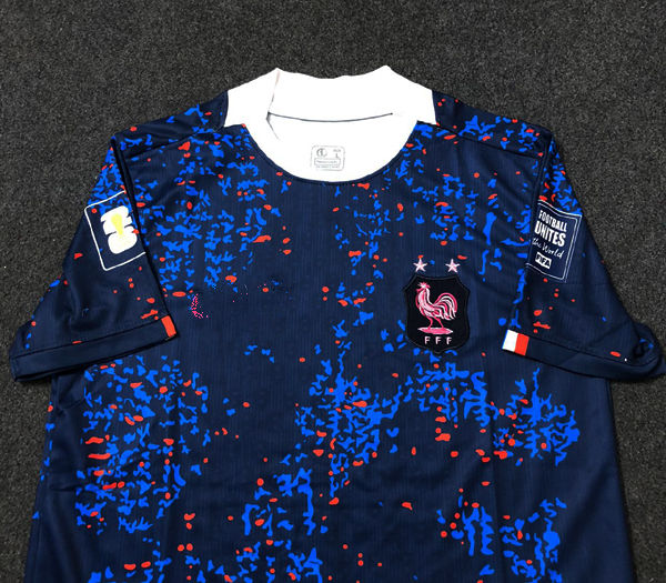 France%20Home%202026%20World%20cup%20Half%20Sleeve%20premium%20National%20Team%20Football%20Jersey%20(Logo%20Embroidery)%20-%20Image%203