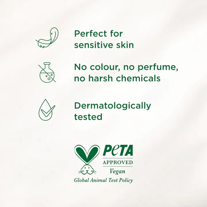 Simple%20Kind%20to%20Skin%20Hydrating%20Light%20Moisturiser%20-%20125%20ml%20-%20Image%204