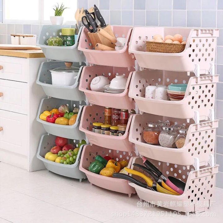 The vegetable shelves in the kitchen can be stacked with multi-layer storage racks, and the multi-functional storage baskets can be stacked with vegetable baskets