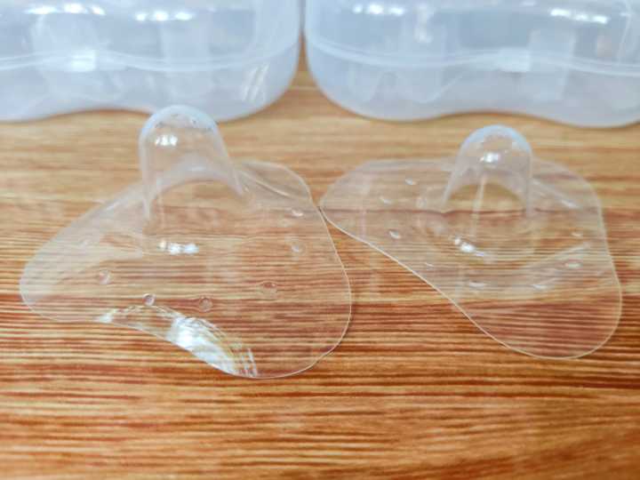 2 Piece Nipple Shield with Carrying Box BreastFeeding Nipple