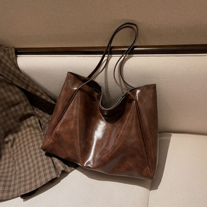 Tote Bag Women's Bag 2021 New Autumn and Winter Japan and South Korea Large Capacity Soft Leather Shoulder Bag Retro Casual Hand-Held Bucket Bag