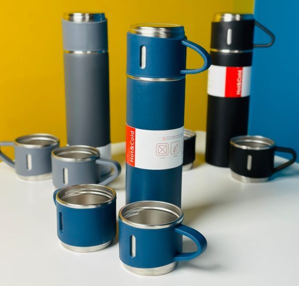 New%20Exclusive%20Premium%20500ML%20Vacuum%20Flask%20-%20Durable%20Stainless%20Steel,%20Long%20Time%20Heat%20Preservation%20Flask%20-%20Image%204