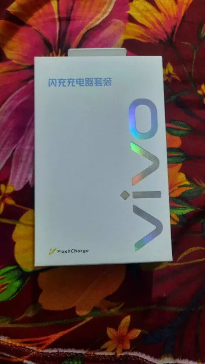 vivo%20120%20watt%20fast%20charger%20-%20Image%203