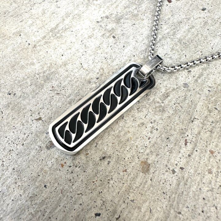 New%20Men's%20Bar%20Necklace%20Black%20Pendant%20with%20Stainless%20Steel%20Box%20Chain%20Elegant%20Simple%20%20Chain%20for%20Men%20-%20Image%204