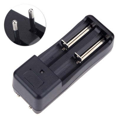 Universal%20double%20Charger%20For%203.7V%2014500%20Li-ion%20Rechargeable%20Battery%20-%20Image%204