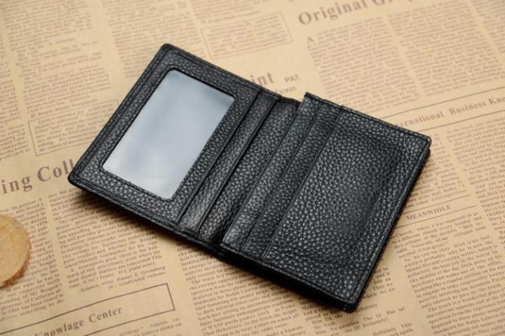 Genuine%20Leather%20Credit%20and%20Visiting%20Card%20Holder/Wallet%20-%20Id%20Card%20Holder%20-%20Image%205