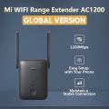Xiaomi Mi AC1200 WiFi Range Extender Dual Band - Black. 
