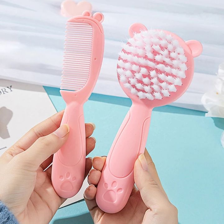 2Pcs/Set%20Cute%20Kids%20Baby%20Hair%20Brush%20And%20Comb%20Set%20For%20Newborns%20Toddlers%20Baby%20Brush%20Soft%20Bristles%20Perfect%20Baby%20Gift%20-%20Image%203