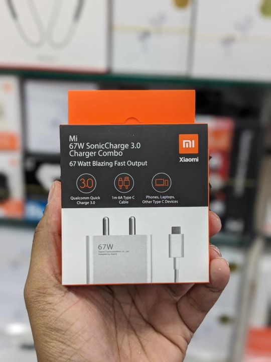 Mi%2067W%20SonicCharge%203.0%20Charger%20Combo%20With%20USB%20To%20Type-C%20Cable%20-%20Image%204