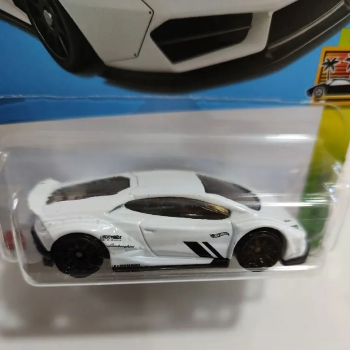 Hot%20Wheels%20Lb%20-%20Works%20Lamborghini%20Huracan%20Coupe,%20Scale%20-%201:64%20-%20Image%206