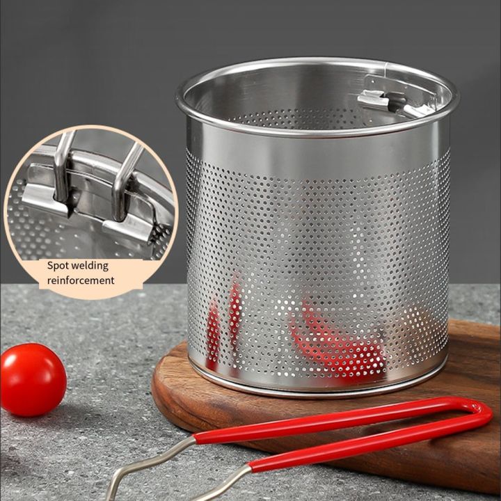 304%20Stainless%20Steel%20Deep%20Fryer%20Pot%20Auxiliary%20Food%20Pot%20Mesh%20Mini%20Frying%20Strainer%20Basket%20with%20Clamp%20and%20Cover%20Multifunction%20Chicken%20Fried%20Pan%20Chips%20-%20Image%207