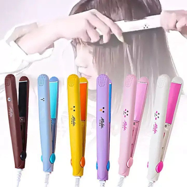 Portable%20Mini%20Hair%20Straightener%20with%20Iron%20Plate%20for%20Travel%20(Multi-color)%20-%20Image%202