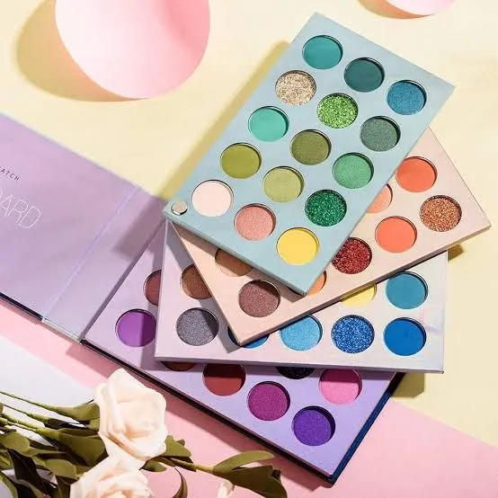 BEAUTY%20GLAZED%20New%20Color%20Board%2060%20Colors%20Eyeshadow%20Pallete%20-%20Image%203