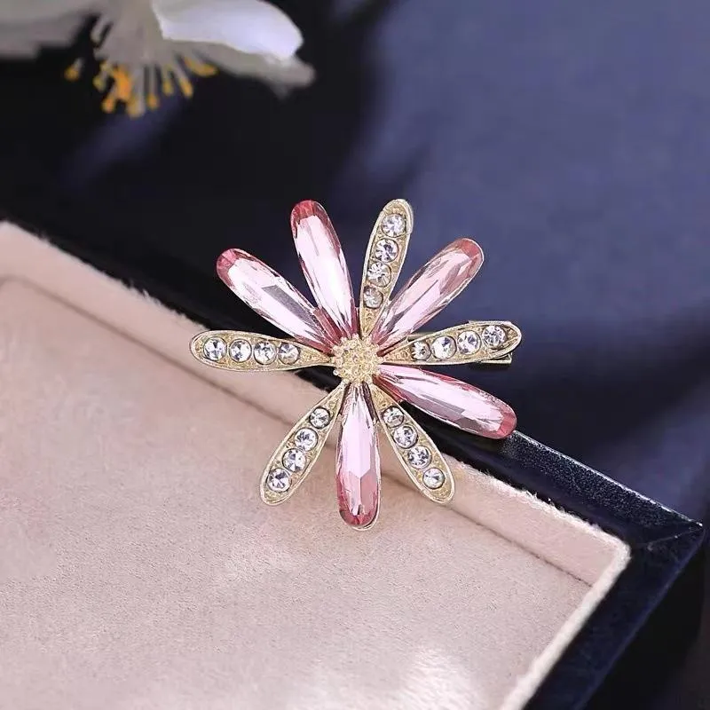 Shejuety Bee & Zircon Daisy Flower Brooch For Women – Crystal Rhinestone Pin For Holidays, Parties, Gifts - View #3