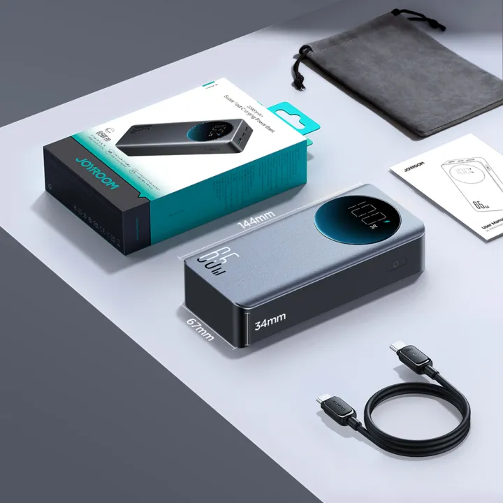 Joyroom%20JR-PBF05%2065W%20Digital%20Display%20Fast%20Charging%20Power%20Bank%2030000mAh%20-Black%20-%20Image%209