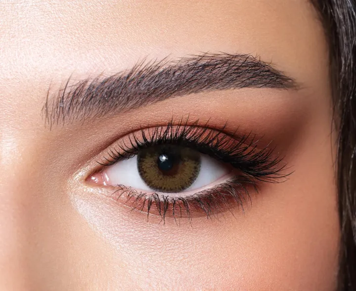BELLA%20B25%20Radiant%20Hazelnut%20glow%20Color%20Contact%20Lens%20with%20kit%20box%20&%20Solution%20150ml%C2%A0FREE(full%20set)%20%20Bella%20Glow%20Series%20#r.hazelnutcombo%20-%20Image%204