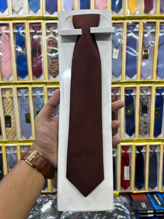 Brown%20Formal%20Neck%20Tie%20For%20Men%20-%20Image%202