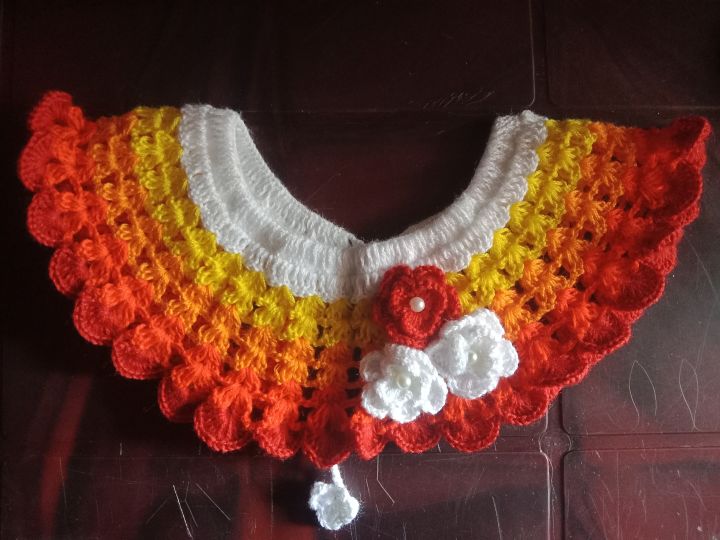 handmade cute fashionable crochet Neck For Baby Girls