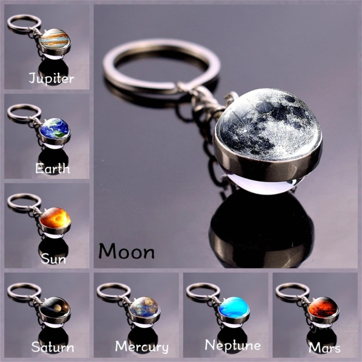 Luminous%20Solar%20System%20Planet%20Key%20chain%20Pendant%20Key%20Ring%20Earth%20Moon%20Saturn%20glow%20in%20the%20dark%20Double%20Side%20Glass%20Ball%20Key%20Chain%20-%20Image%202